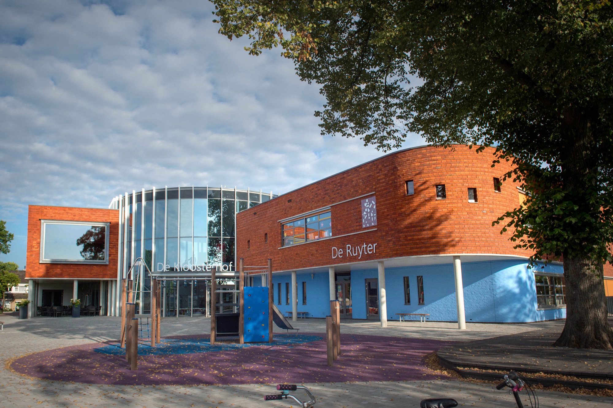 Dorpshuis en basisschool Weurt